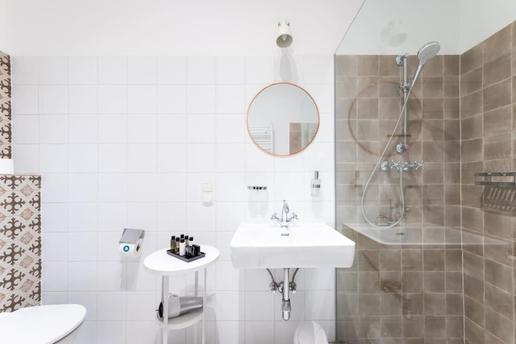 Apartmán Sleek 1Br Flat Near Center By Hm Vídeň Exteriér fotografie